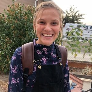 Meet your Posher, Amelia